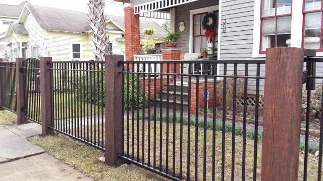 Fencing Construction in Dallas